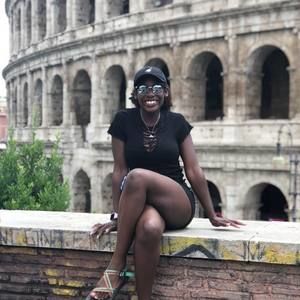 Meet your Posher, Erin